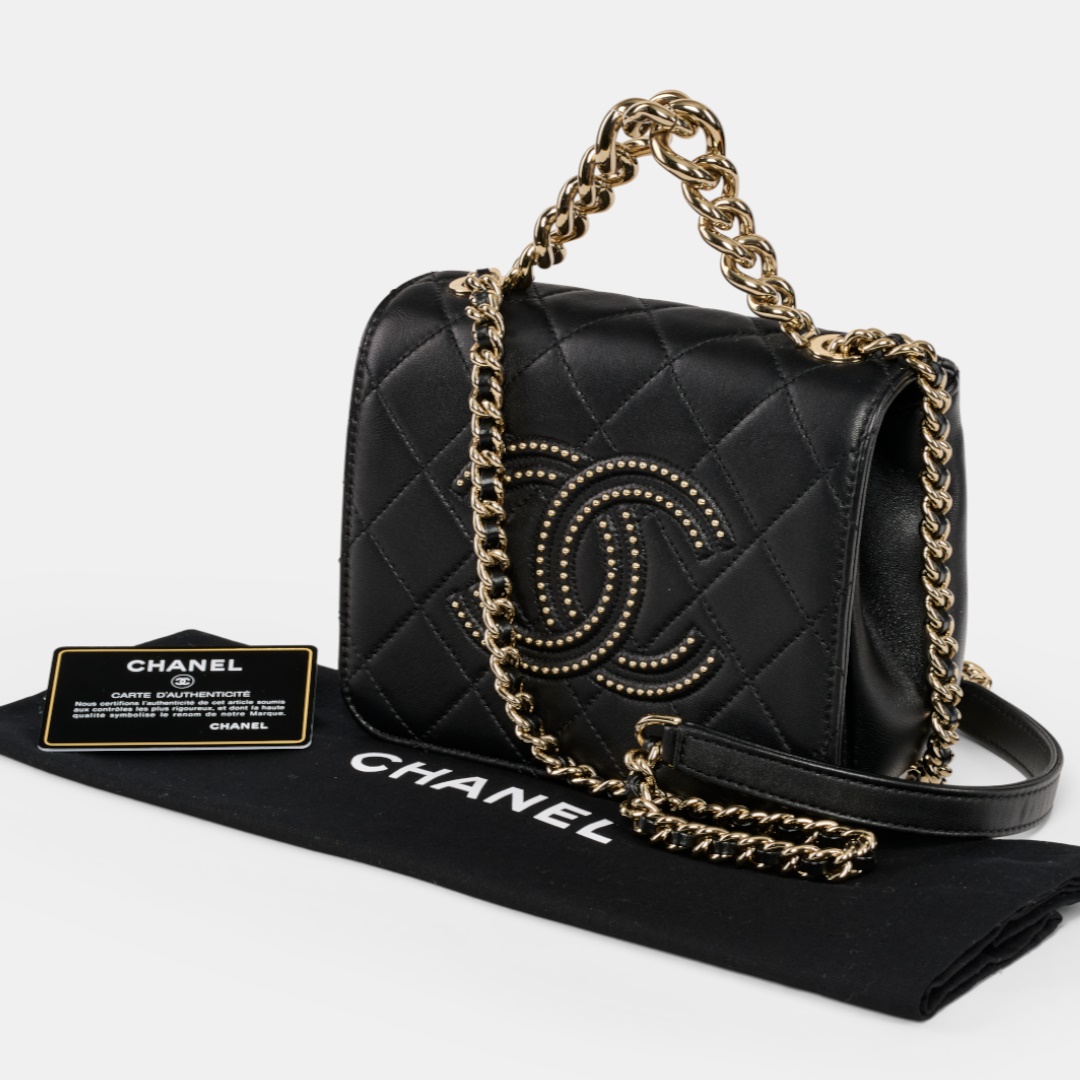 Signature Style: Luxury Handbags